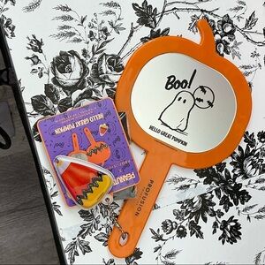 Profusion Peanuts Halloween| Hello Great Pumpkin Handheld Mirror